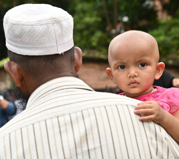 गाँस, बास र कपासकाे माग गर्दै शरणार्थीहरूकाे प्रदर्शन (तस्वीरहरू)